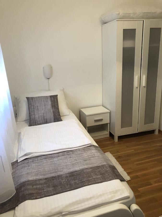 Apartmani Gavran Pirovac Dış mekan fotoğraf