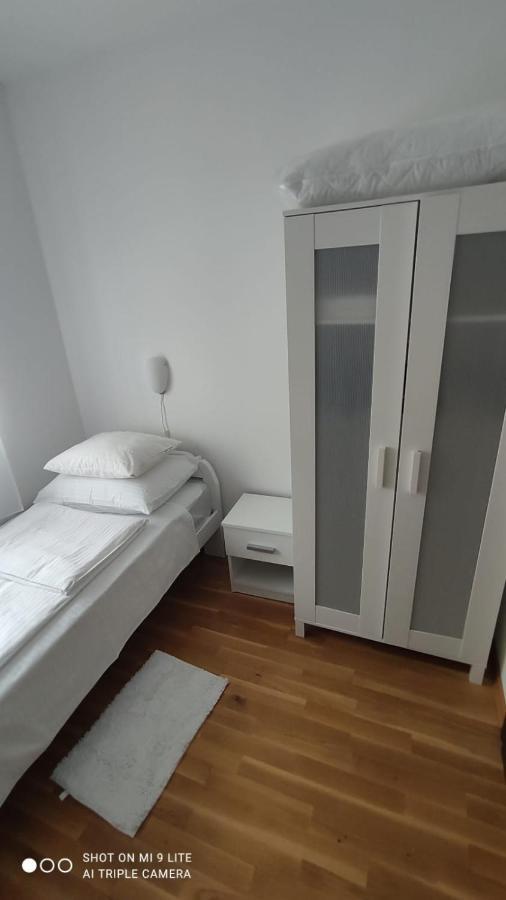 Apartmani Gavran Pirovac Dış mekan fotoğraf